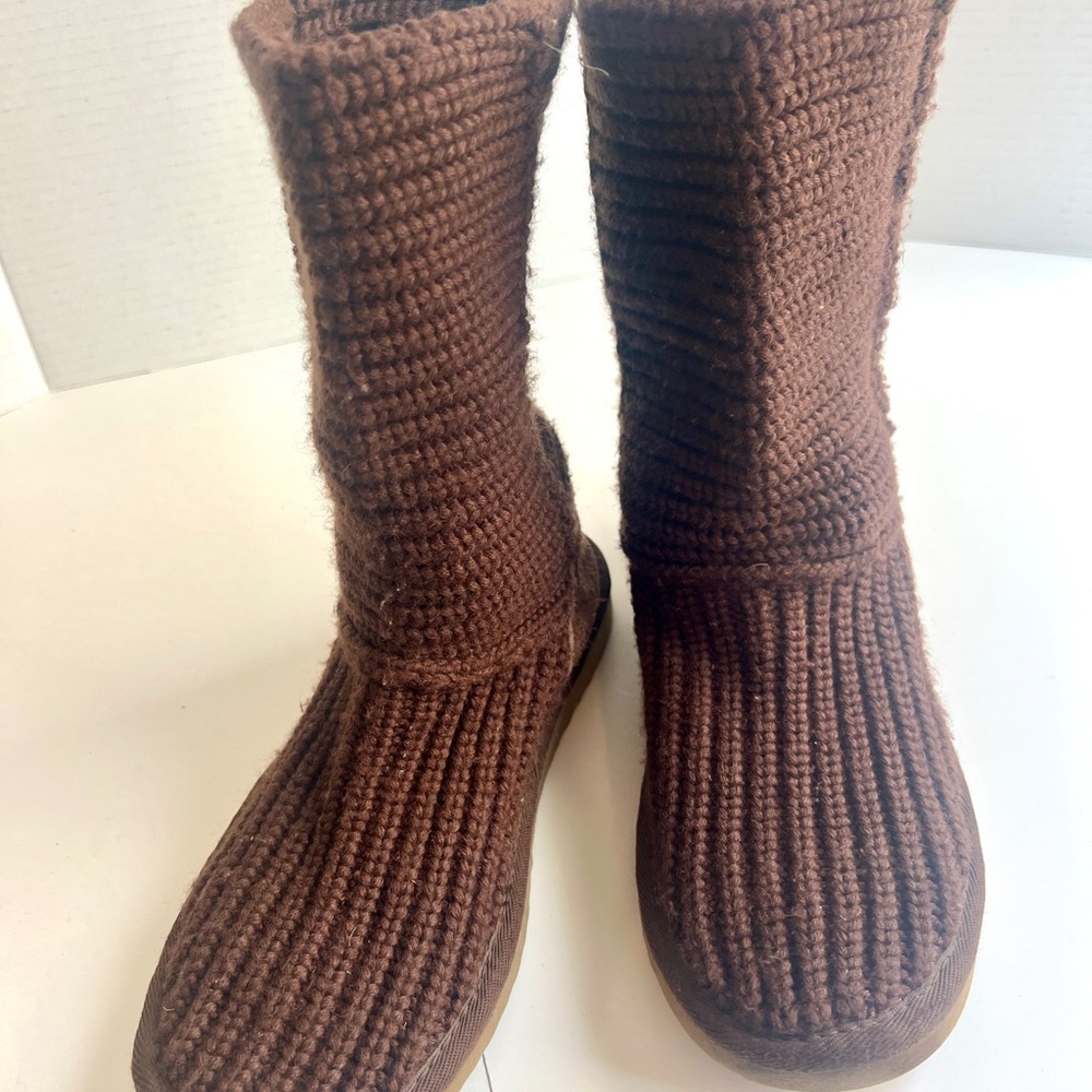 Cozy Ugg Brown sweater tall Boots